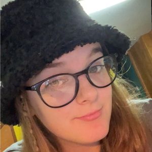 Meet your Posher, Summer